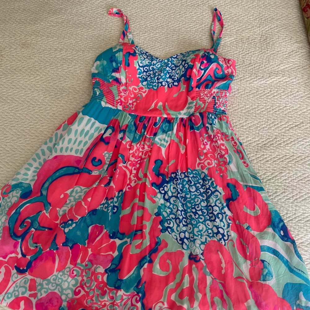 Lilly Pulitzer ladies size 6 dress